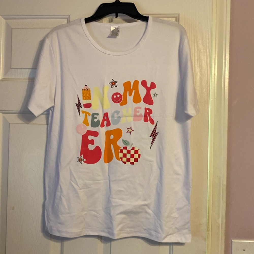 Teacher Era Tshirt size M NEW